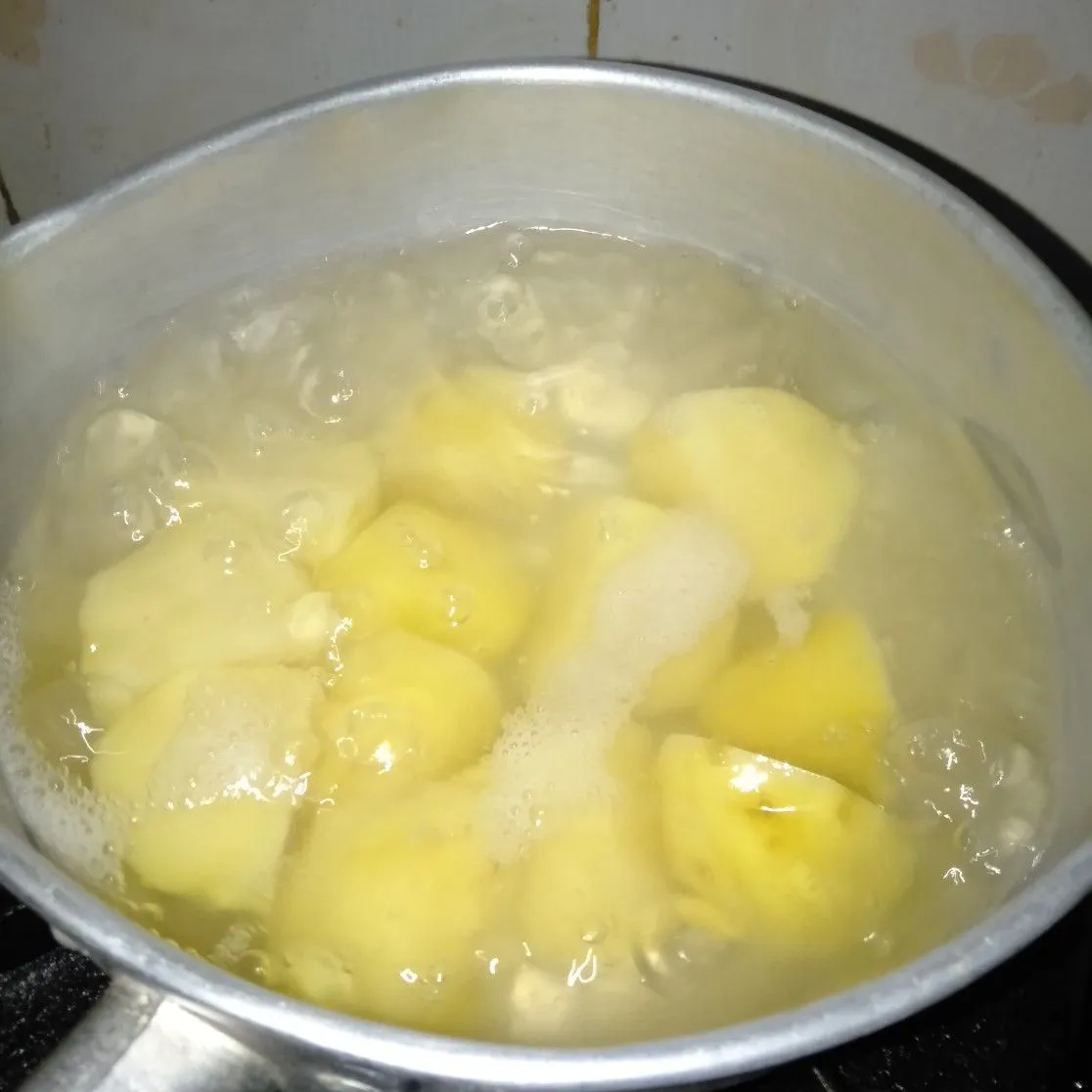 Step 1 Pompom Veggie Potato