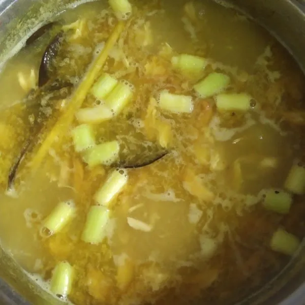 Jika sudah pas, angkat dan matikan api