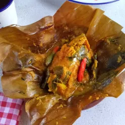 Pepes Ikan Patin