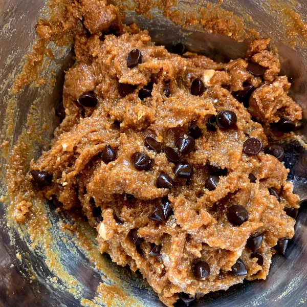 Tambahkan 50 gr choco chips
