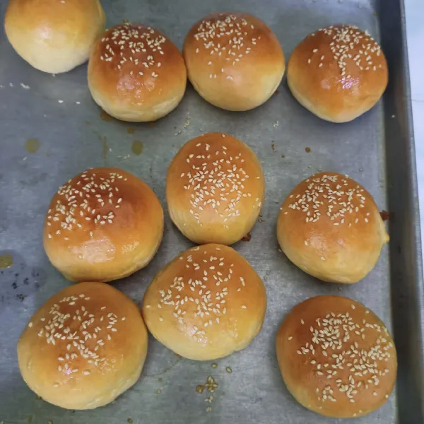 Panggang dalam oven suhu 180° selama 30 menit atau hingga matang.