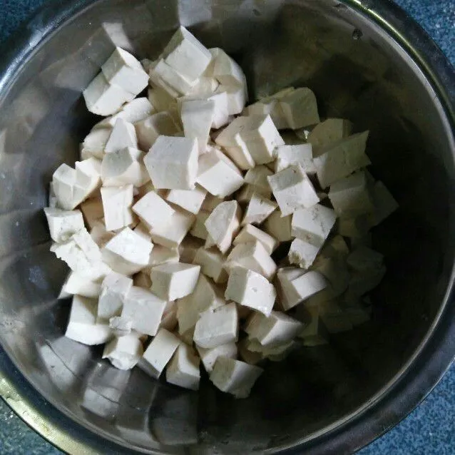 Step 1 Tahu Crispy Balado