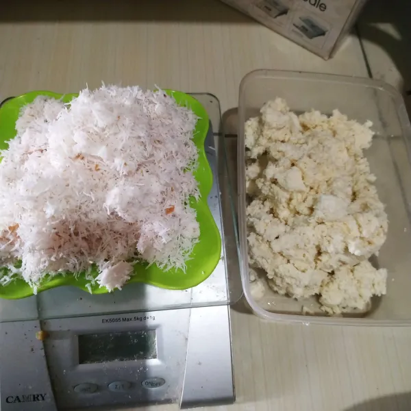 Siapkan bahan yang akan diolah.