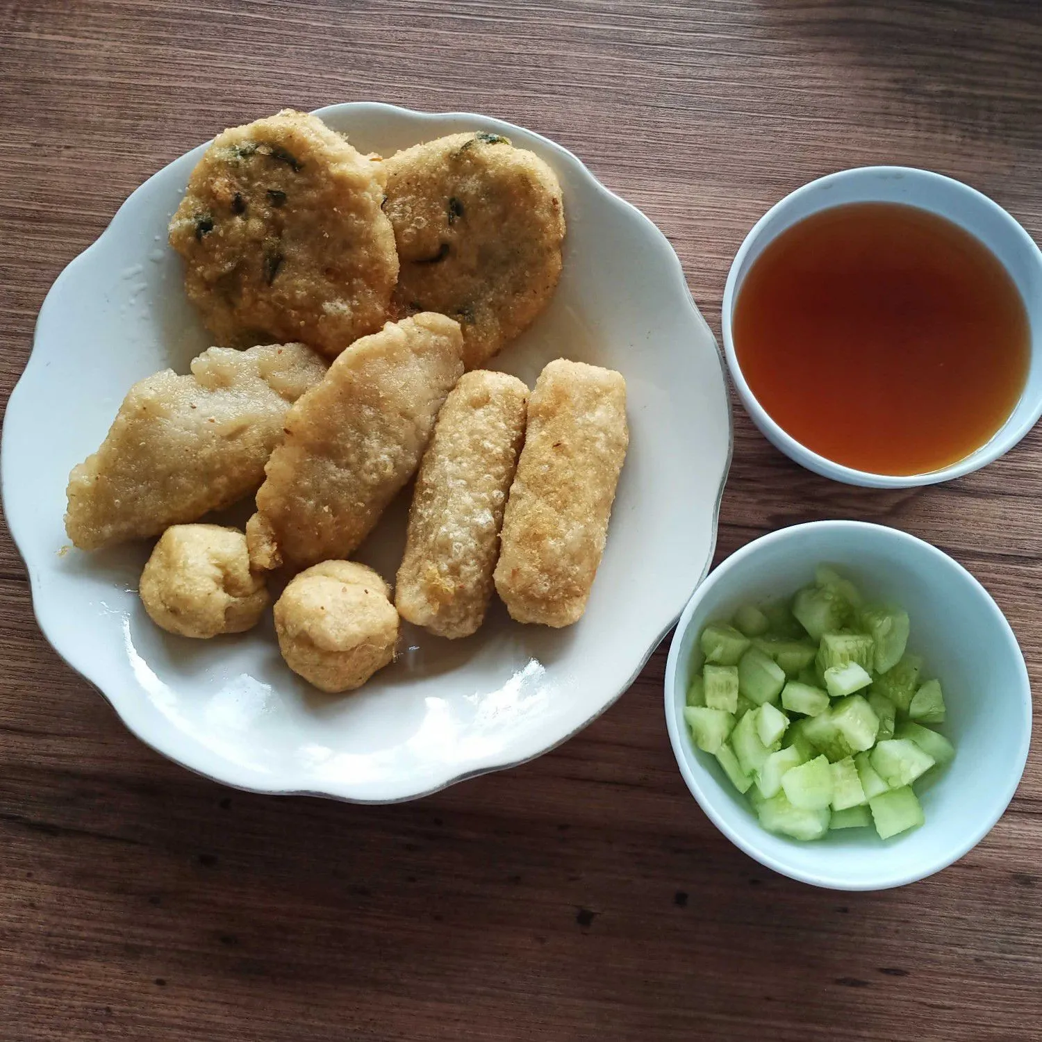 Pempek ala Abang Pinggir Jalan