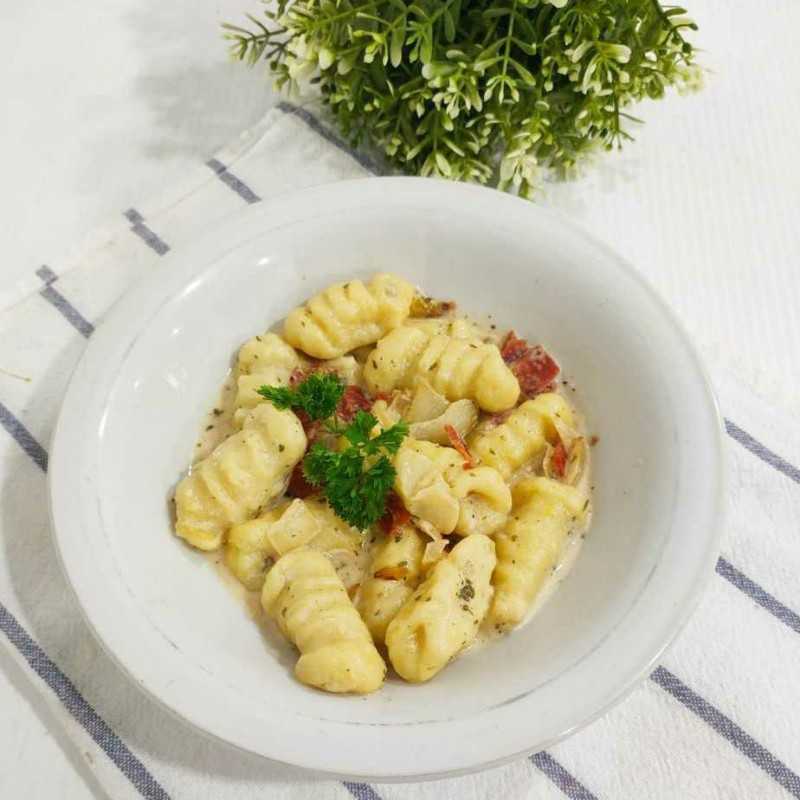 Gnocchi With Creamy Smoked Beef 