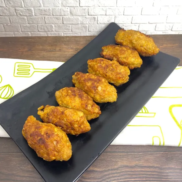 Mendol Tempe Malang siap dihidangkan.