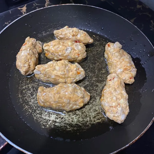 Goreng hingga matang.