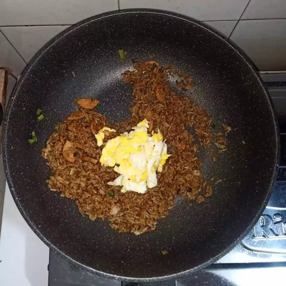 Step 9 Nasi Goreng Sosis