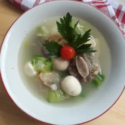 Sup Iga Sapi Oyong