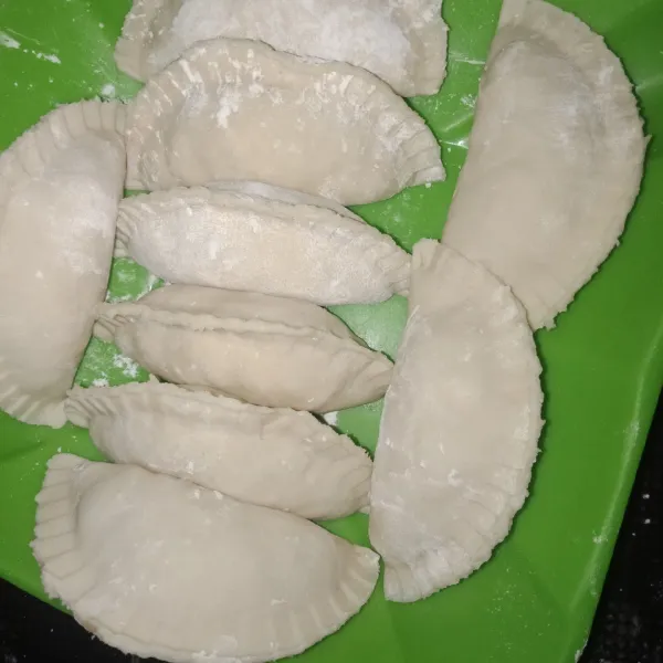 Cetak semuanya hingga bahan habis, bisa untuk stok kulkas atau langsung goreng.