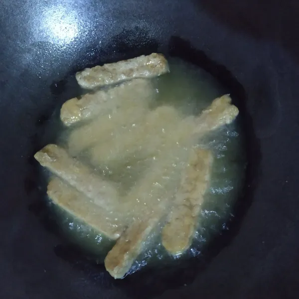 Goreng sampai matang.
