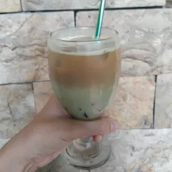 Black Tea Matcha