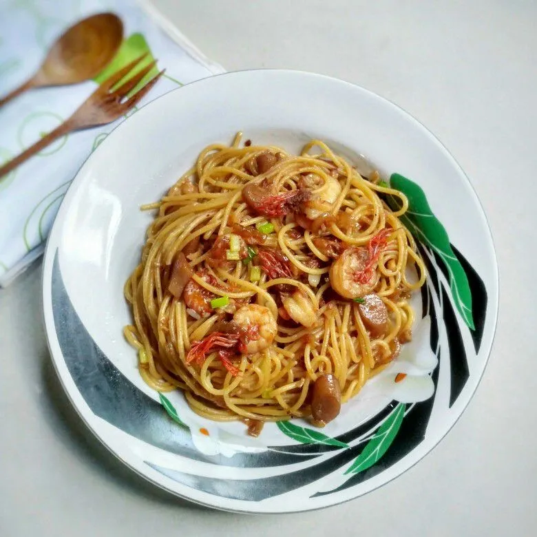 Spaghetti Goreng Udang Sosis #JagoMasakMinggu5Periode3
