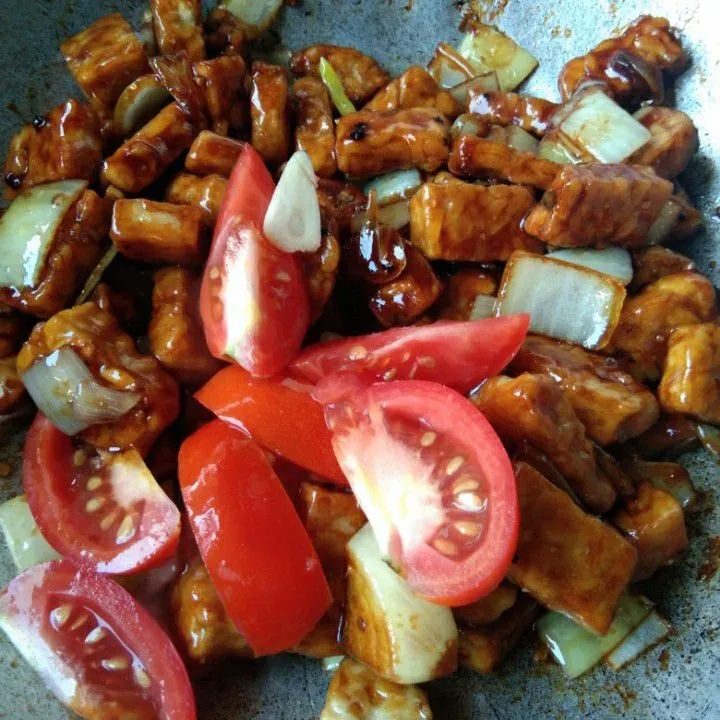Step 5 Tempe Black Pepper Sauce