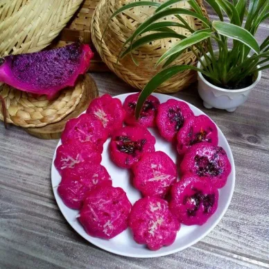 Kue Cubit Buah Naga #JagoMasakMinggu5Periode3