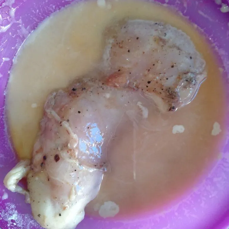 Step 3 Chicken Katsu Saus Telur Asin