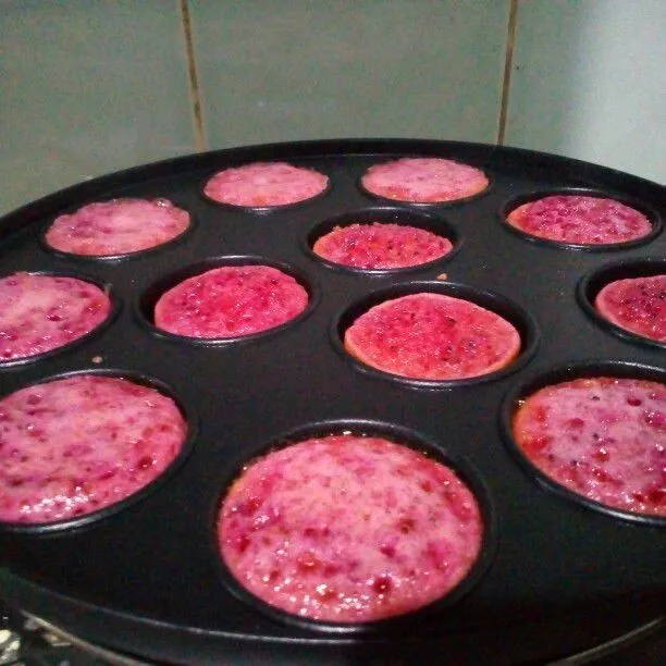Step 8 Bika Ambon Buah Naga
