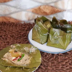 Garang Asem Tongkol & Tahu