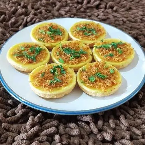 Kue Lumpur Serundeng Asin