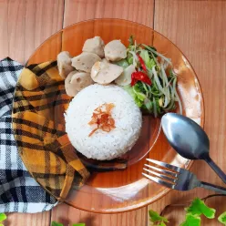 Tumis Sayur dan Bakso