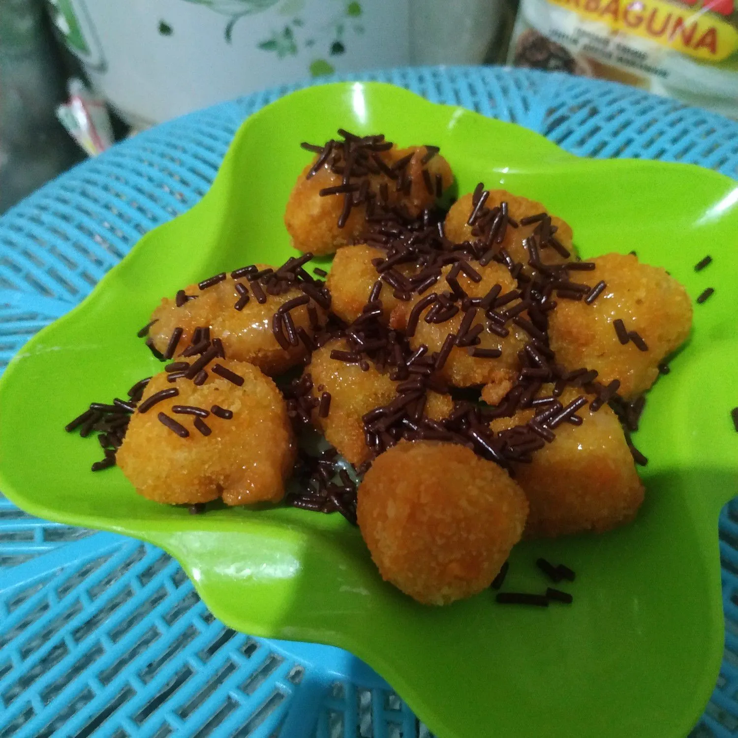 Step 5 Pom-Pom Pisang Tabur Meses