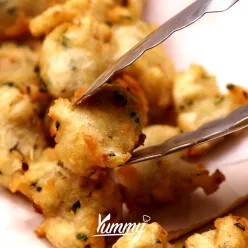 Cucur Bawang Khas Sunda