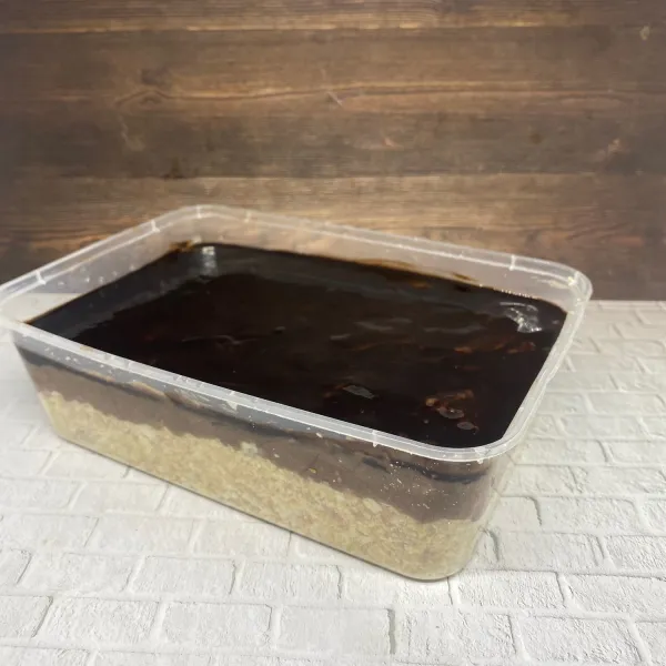 Letakkan di kulkas selama 15 menit dan siap dihidangkan.