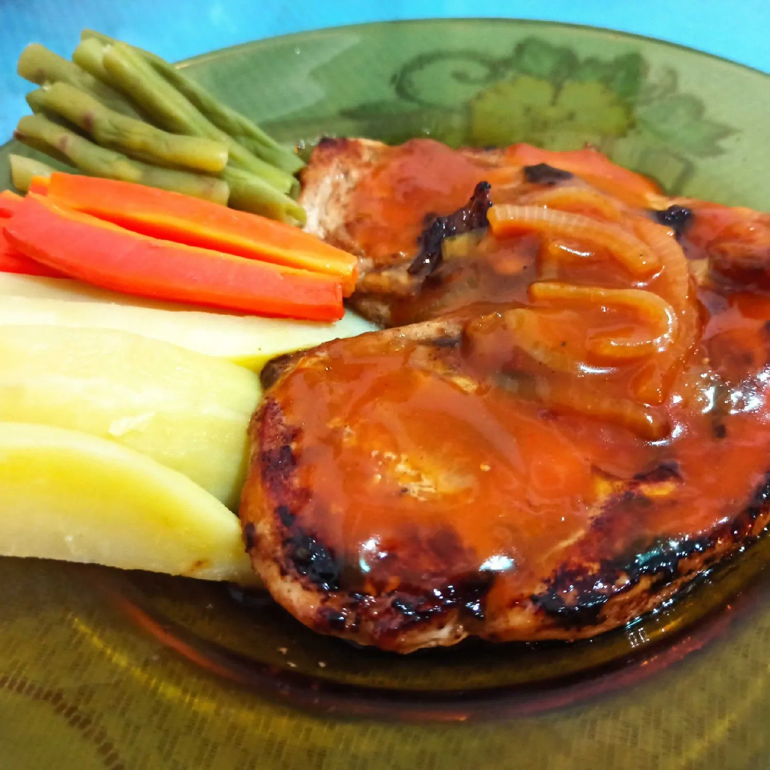 Steak Ayam Sederhana Saus Bombai