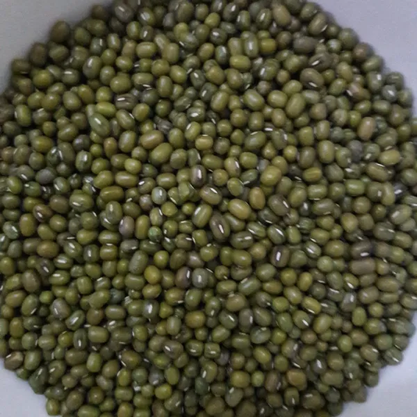 Rendam kacang semalaman.