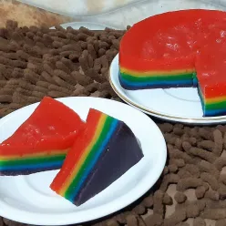 Kue Lapis Rainbow Maizena
