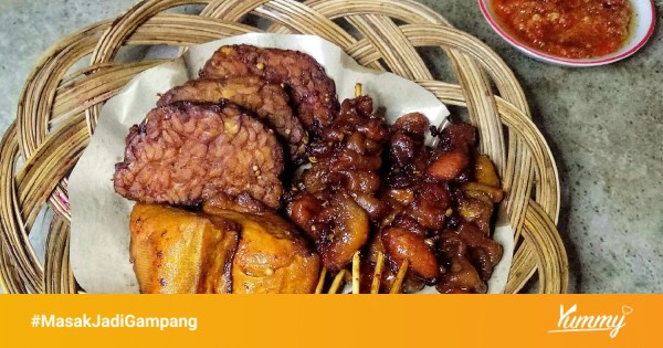 baceman baput dalam mangkuk saji yang menarik