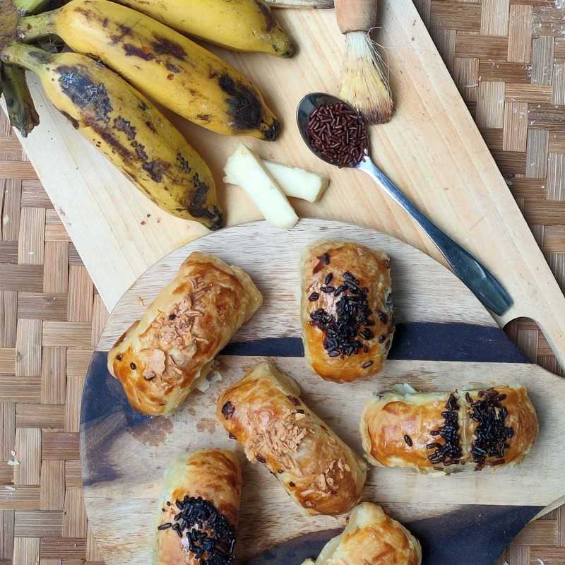 Resep Bolen Pisang Puff Pastry Dari Chef Della Fenlies Robertha Chandra Yummy App