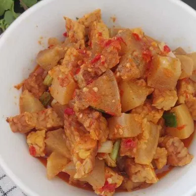 Resep Oseng Kikil Tempe Pedas Sederhana Rumahan dari Aisah