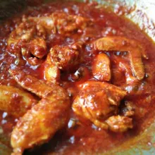 Koreksi rasa, masak hingga bumbu menyerap.