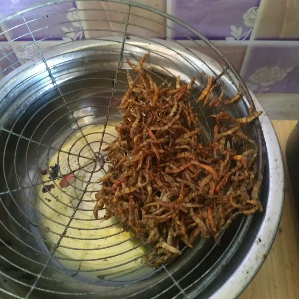 Goreng duo sampai matang. Tiriskan.