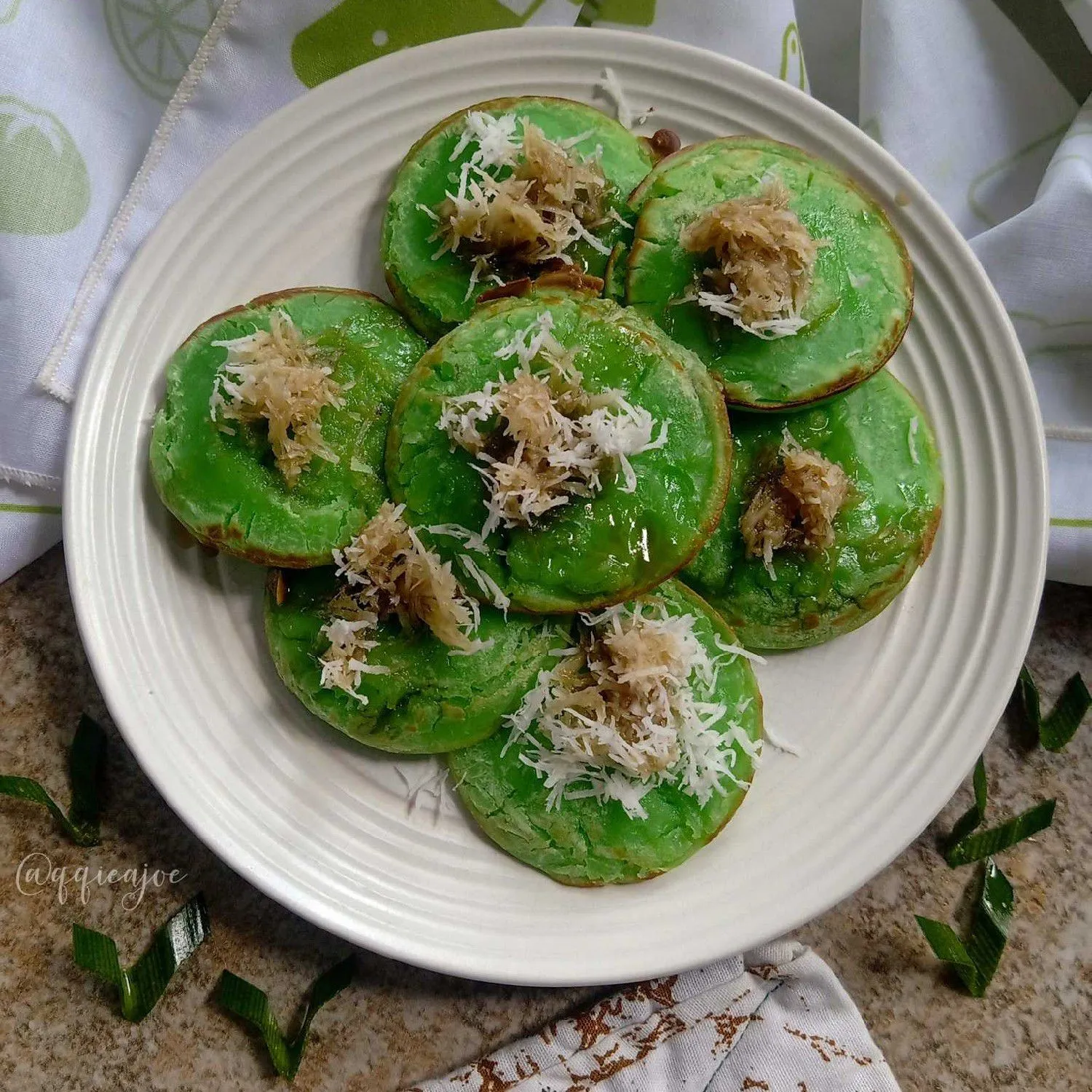 Kue Dja-Dja Lak-Lak Pandan #JagoMasakMinggu9Periode3