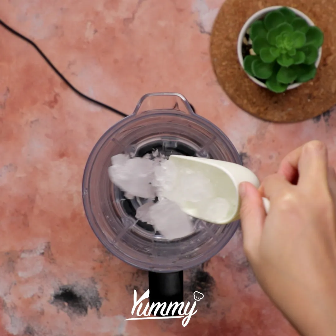 Step 1 Es Susu Mangga Soda