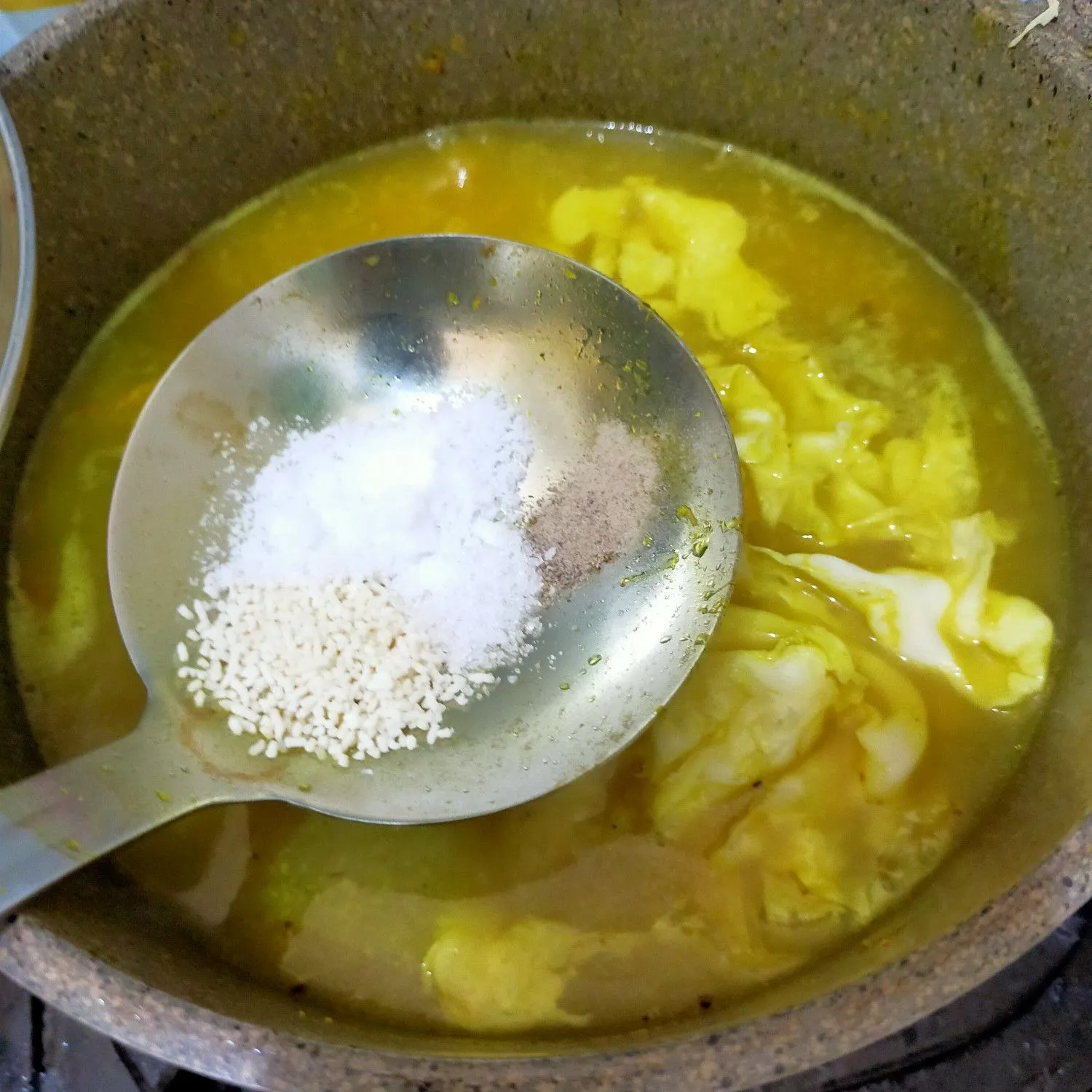 Step 6 Soto Ceker Bening Khas Betawi