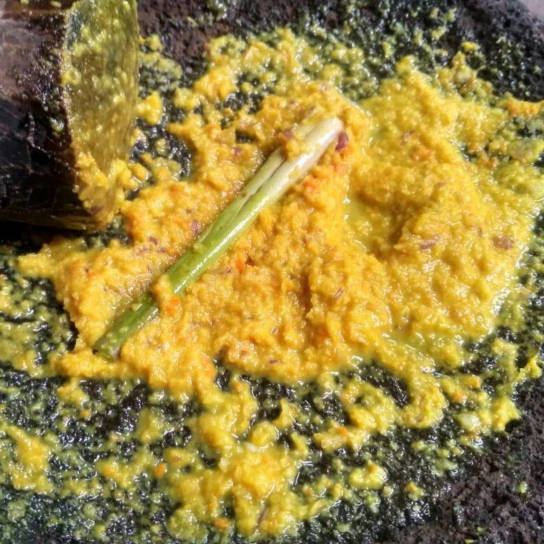 Step 2 Iwak Biawan Bumbu Batu'up