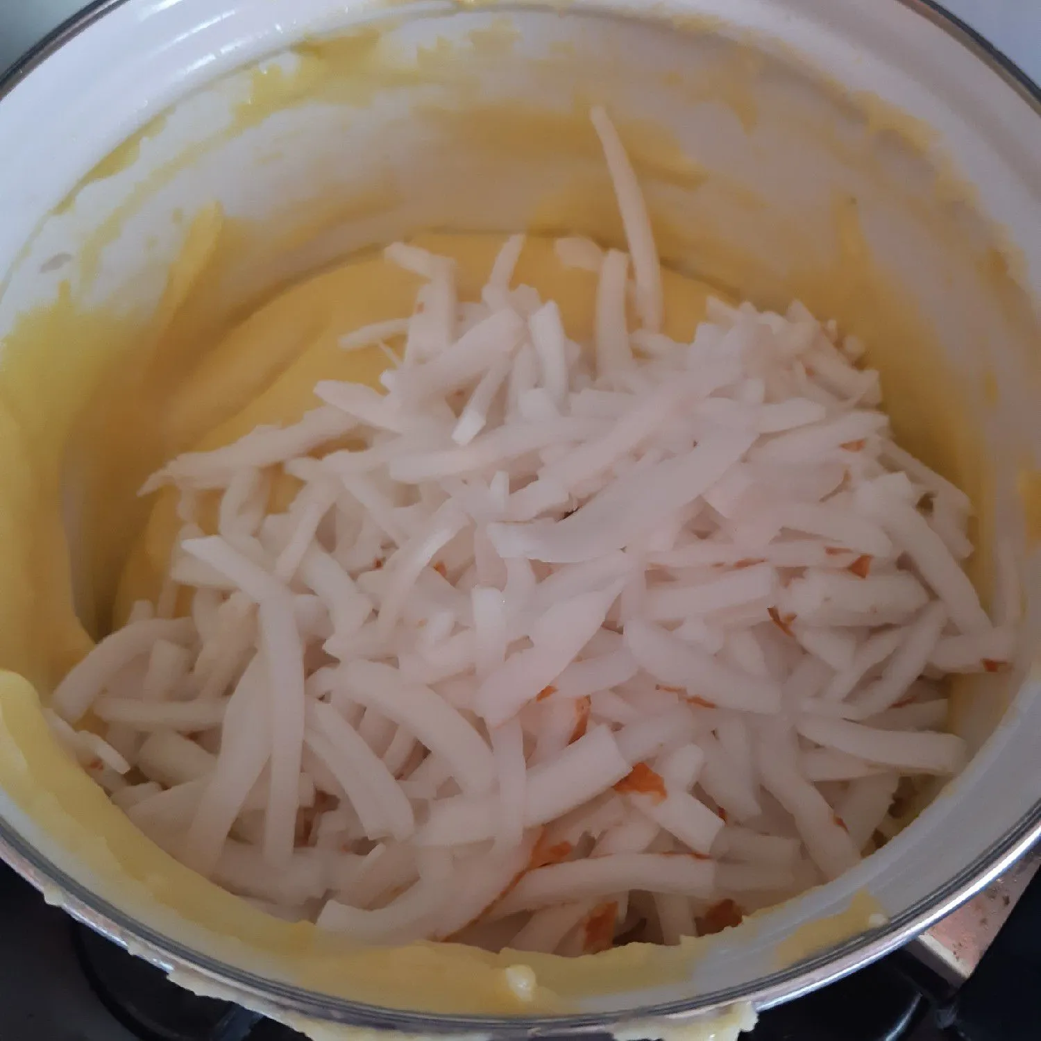 Step 5 Klapertart Khas Manado