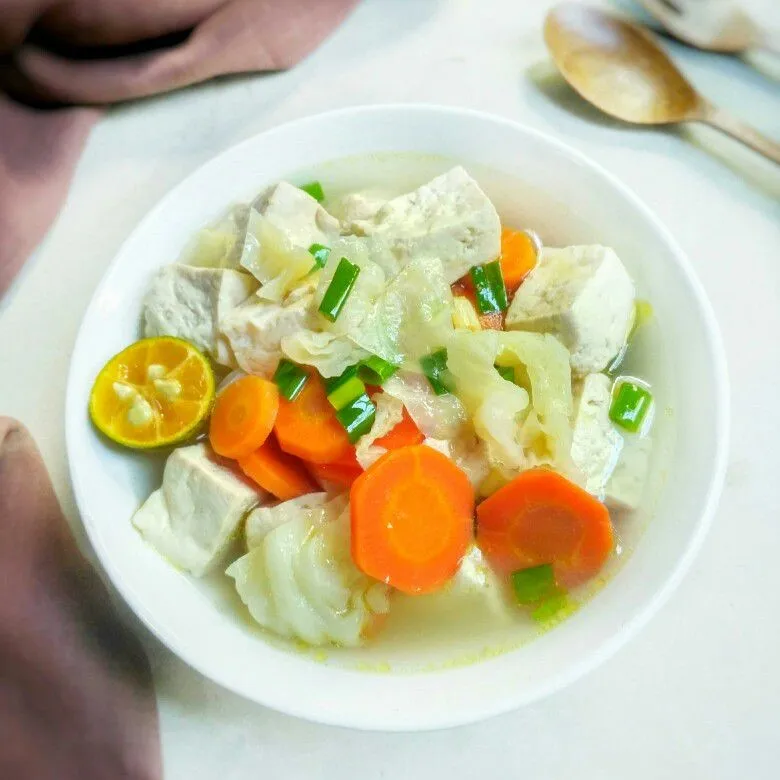 Sop Tahu Wortel
