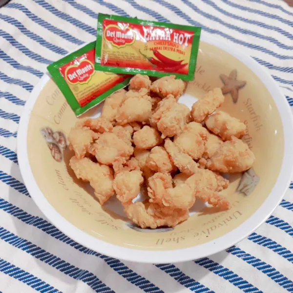 Sajikan dengan saos atau mayonaise.
