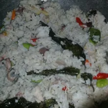 Lalu aduk rata dan cicipi.