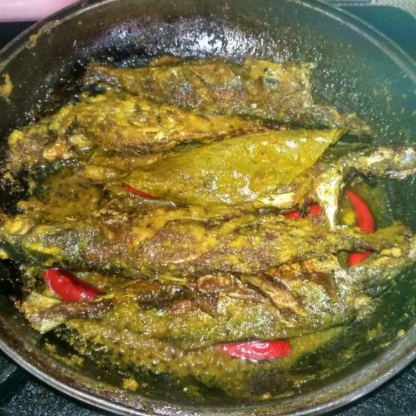 Masak hingga bumbu meresap, cicipi rasanya dan siap disajikan