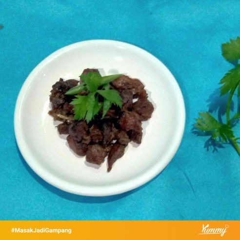 Daftar bahan-bahan Daging Goreng Ketumbar dalam wadah plastik