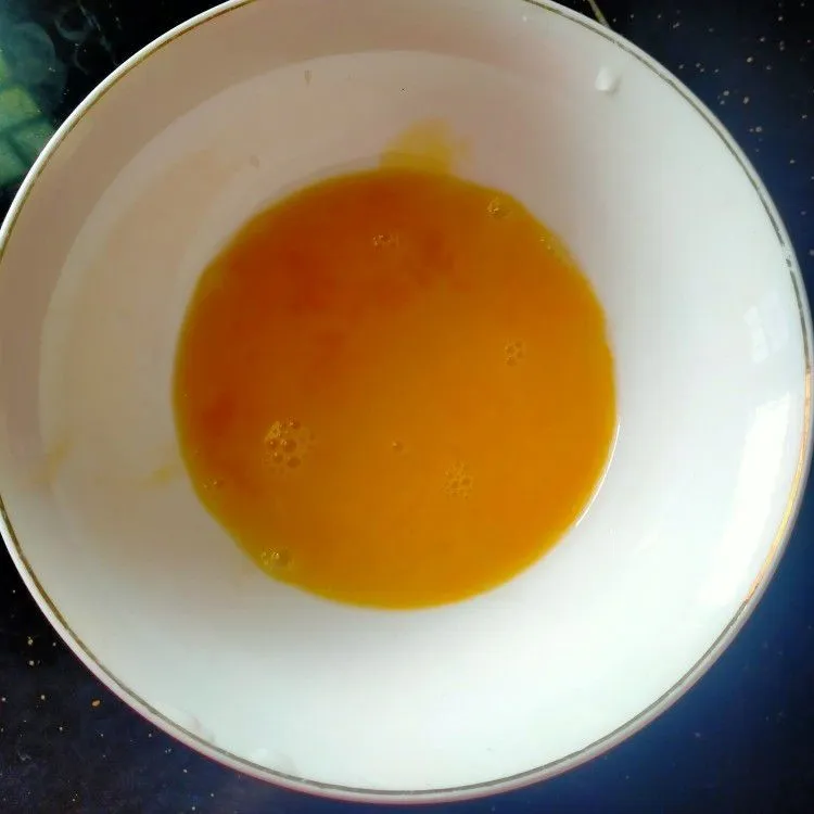 Step 1 Omlet Kecambah