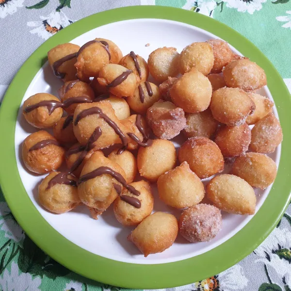 Loukoumades siap disajikan dan enjoyy😉