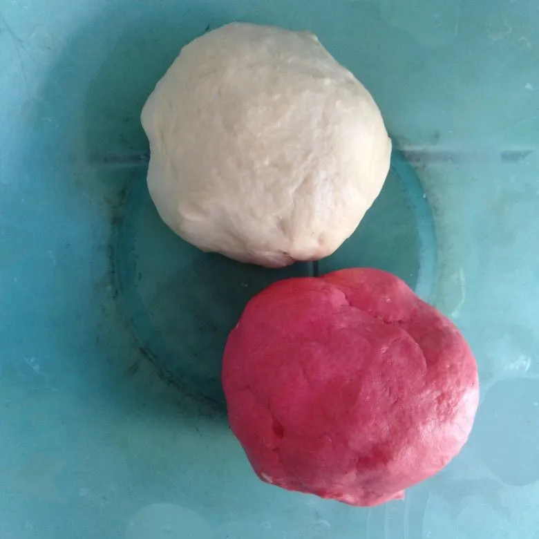 Step 4 Babka Merah Putih