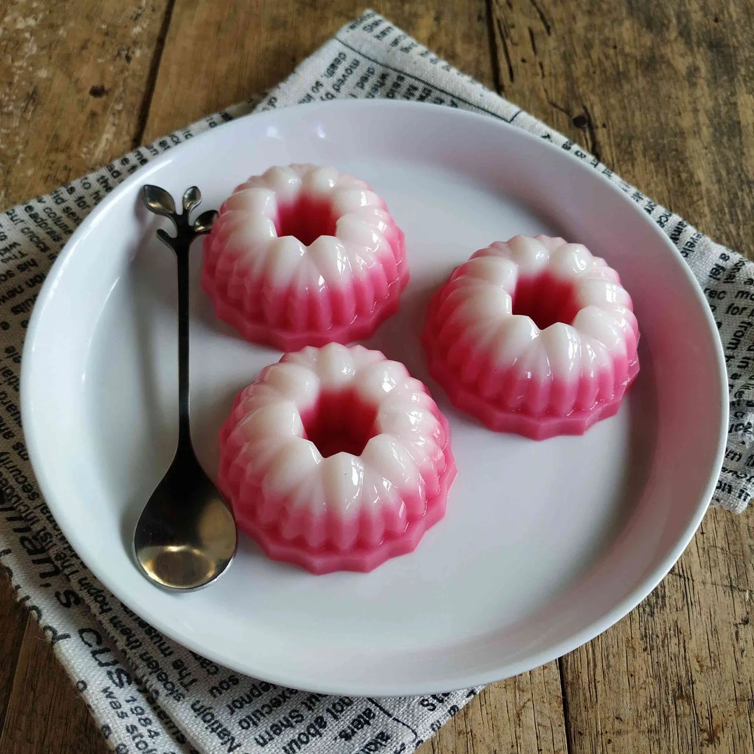 Puding Putu Ayu Merah Putih #RoadtoIMY