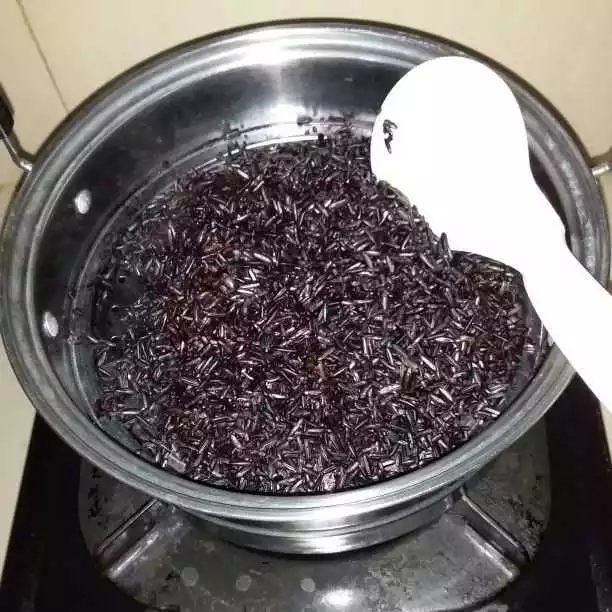 Step 3 Urap Ketan Item Saus Kinca